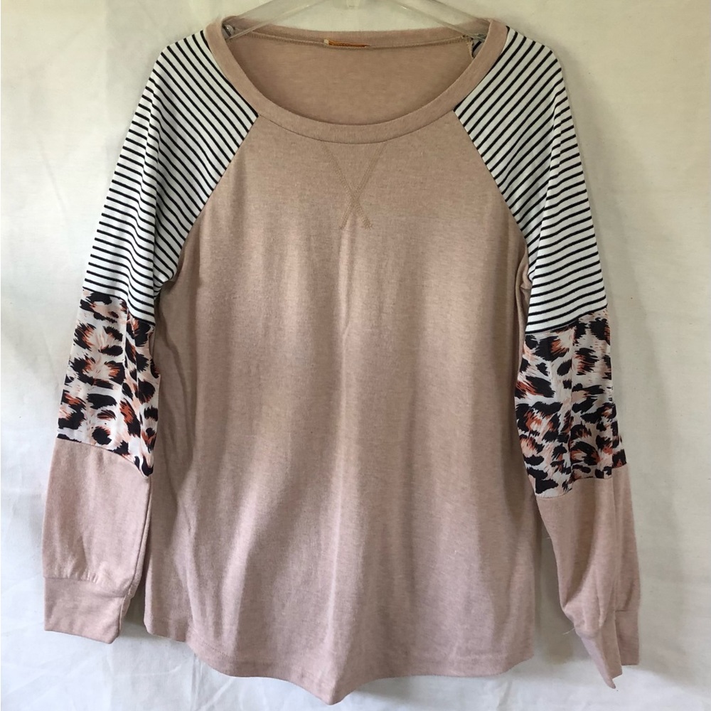 Balkea “baseball style” long sleeve tee